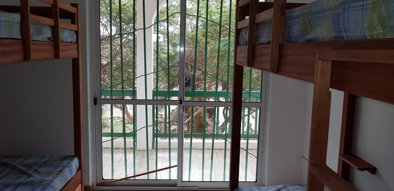 Surf House Hostel ซังตามาเรีย ภายนอก รูปภาพ