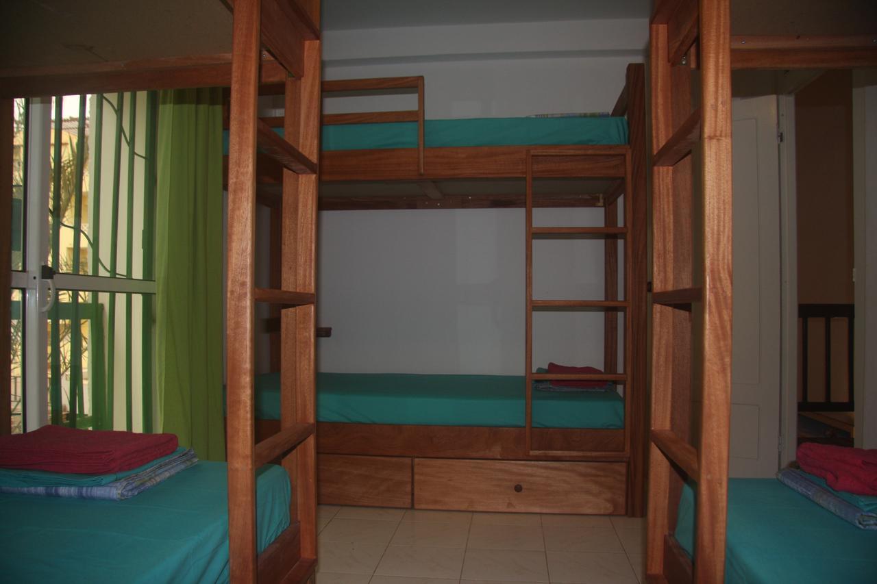 Surf House Hostel ซังตามาเรีย ภายนอก รูปภาพ